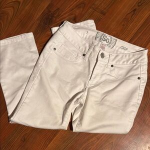 SO White Cropped Jeans